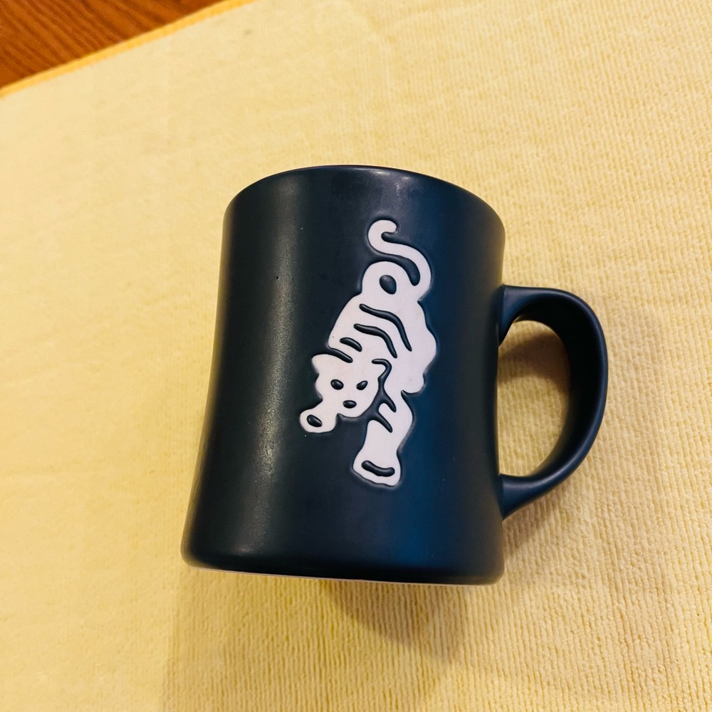 Starbucks tiger black mug
